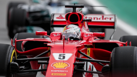 Formuła 1 - zwycięstwo Sebastiana Vettela w Brazylii