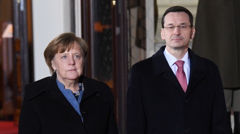 Rozpoczęło się spotkanie premiera Morawieckiego z kanclerz Merkel
