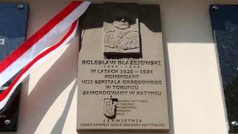 W Toruniu odsłonięto tablicę upamiętniającą gen. Bolesława Błażejewskiego