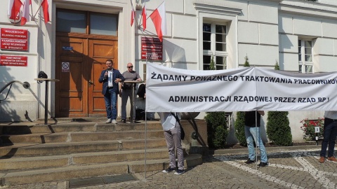 Protest przed Urzędem Wojewódzkim w Bydgoszczy