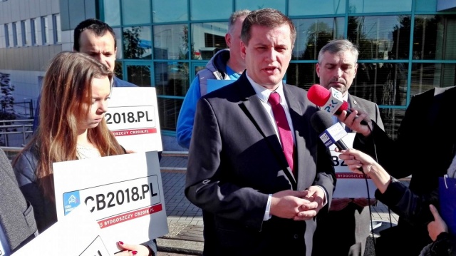 Marcin Sypniewski ograniczy zużycie papieru i zahamuje ceny wody