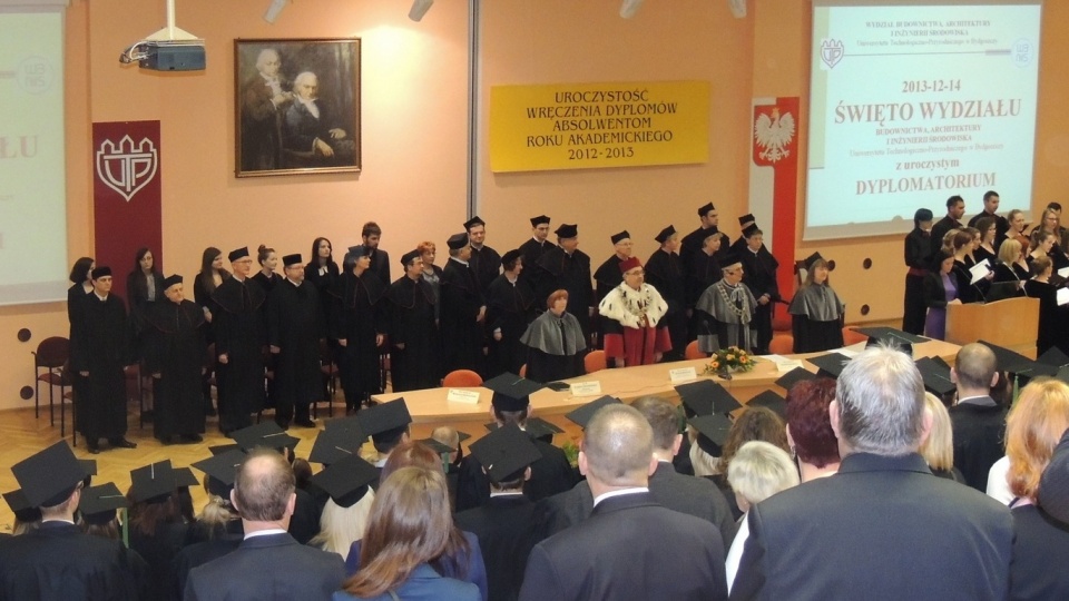 Jednym z warunków otrzymania stypendium jest wybór studiów na uczelniach bydgoskiego (na zdjęciu - UTP)/fot. Archiwum