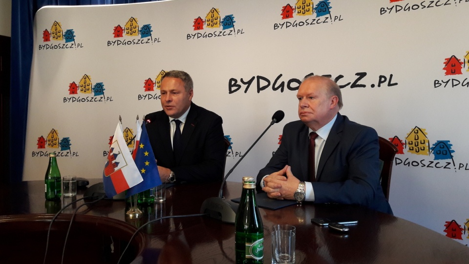 Prezydent Rafał Bruski i prezes Jerzy Kanclerz podczas wspólnej konferencji prasowej/fot. Tatiana Adonis