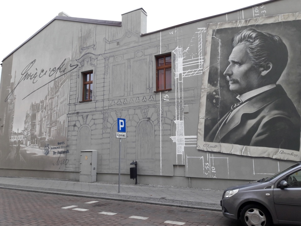 Nowy mural odsłonięto na kamienicy u zbiegu ulic Gdańskiej i Cieszkowskiego/fot. Tatiana Adonis