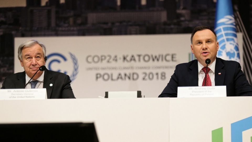 Prezydent Andrzej Duda (P) i sekretarz generalny ONZ Antonio Guterres (L) podczas konferencji prasowej w ramach Szczytu Klimatycznego ONZ COP24 w Katowicach. Fot.PAP/Hanna Bardo