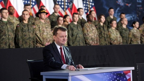W Warszawie podpisano umowę na dostawę amerykańskiego systemu artylerii rakietowej HIMARS