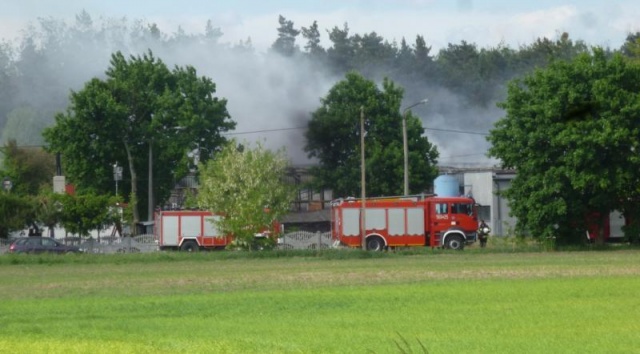 Zakończyło się śledztwo dotyczące pożaru składowiska odpadów w miejscowości Wszedzień