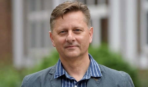 Prof. Jacek Woźny wygrywa Przez kolejne cztery lata będzie rządził UKW